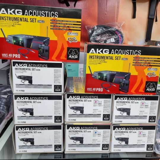 AKG WMS 40 PRO INSTRUMENT (PY) *PROMOCION*