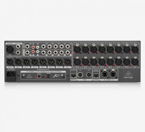 BEHRINGER X32 RACK